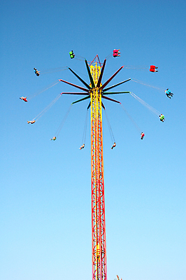 포토 JPG 해외이미지 행복 어린이 모션 휴가 사람없음 여름 금속 축제 활발 기쁨 소용돌이 축하 놀이터 승차 속도 그네 흥분 공학 공평 돌리기 철강 해외202004 해외포토 계절 교육 감정 컨셉 재질 놀이 사람 회오리 파일형식 이미지허브