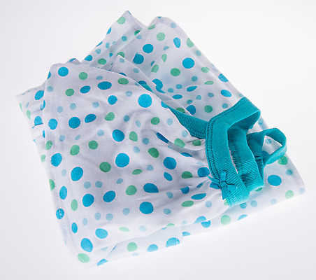 포토 JPG 해외이미지 디자인 드레스 옷 어린이 백그라운드 셔츠 패턴 사람없음 컬러풀 유행 재킷 흰색 아기 직물 고립 스타일 해외202004 해외포토 컬러 상의 무늬 사람 외투 파일형식 이미지허브