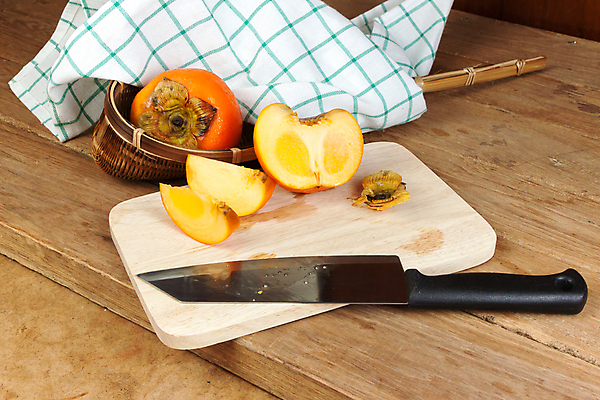 포토 JPG 해외이미지 음식 조각 다이어트 오렌지 과일 재료 자연 디저트 건강 감 요리 동양인 사람없음 목재 노란색 일본 중국 신선 원형 달콤 맛 자르기 먹기 슬라이스 다리찢기 점심식사 숙성 식용 이국적 채식주의자 해외202004 해외포토 도형 나무 아시아 컬러 컨셉 모션 인종 식사 생태계 채식 파일형식 이미지허브