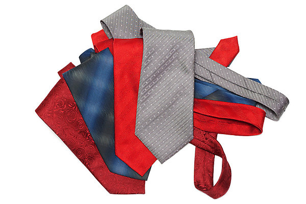 포토 JPG 해외이미지 디자인 드레스 옷 남자 백그라운드 패턴 비즈니스 넥타이 휴가 선물 사람 정장 사람없음 장식 빨간색 파란색 빛 노란색 유행 줄무늬 회색 흰색 축하 직물 변화 아빠 우아함 실크 오브젝트 질감 목 예복 고립 정중 해외202004 해외포토 잡화 컬러 컨셉 무늬 가족 신체부위 파일형식 이미지허브