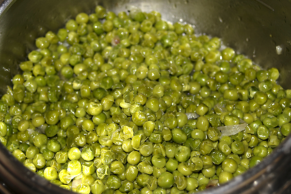 포토 JPG 해외이미지 채소 콩 요리 사람없음 갈색 튀김 자르기 시리얼 완두콩 꼬투리 해외202004 해외포토 음식 컬러 모션 곡류 파일형식 이미지허브