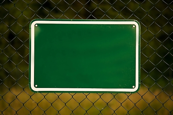 포토 JPG 해외이미지 사람없음 초록색 울타리 우주 공백 정보 시골 메시지 알림 사인 카피스페이스 해외202004 해외포토 컬러 담장 파일형식 이미지허브