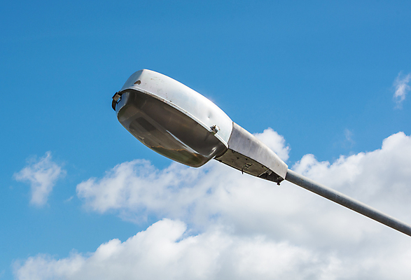 포토 JPG 해외이미지 도로 길 백그라운드 가로등 가이드 하늘 조명 거리 아이디어 사람없음 야외 파란색 빛 햇빛 맑음 장비 에너지 램프 메시지 큼 네온 봉 천연기념물 고립 방법 슬로건 철강 해외202004 해외포토 직업 공공시설 컬러 컨셉 교통시설 날씨 태양 크기 파일형식 이미지허브