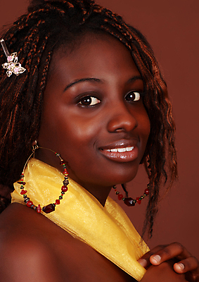 포토 JPG 해외이미지 얼굴 한명 갈색 검은색 해외202004 해외포토 1 컬러 사람 신체부위 파일형식 이미지허브