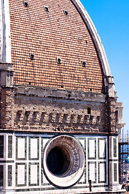 포토 JPG 해외이미지 조각 건축양식 창문 하늘 지붕 사람없음 야외 건물 장식 세로 햇빛 갈색 성당 교회 탑 맑음 이탈리아 회색 기둥 묘사 대리석 대성당 타운 옛날 토스카나 해외202004 해외포토 건축물 건축 유럽 컬러 재료 종교건축 날씨 태양 도시 파일형식 이미지허브