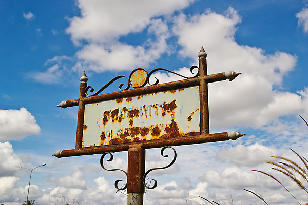 포토 JPG 해외이미지 접시 디자인 배너 도로 여행 컨셉 지도 가이드 거리 간판 프레임 광고판 매달리기 사람없음 우주 금속 쪽지 자료 공백 정보 수확 기둥 도시 표지판 판넬 발표 메시지 우아함 계획 철 심볼 사인 질감 복고 신분 공지사항 구식 방법 엘리먼트 옛날 조언 진짜 해외202004 해외포토 직업 식기 건축 길 농업 교통시설 모션 재질 알림판 판 파일형식 이미지허브