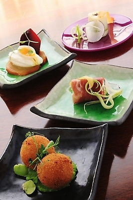 포토 JPG 해외이미지 그릇 음식 사람없음 식사 저녁식사 먹기 건강식 점심식사 앙트레 해외202004 해외포토 식기 모션 파일형식 이미지허브