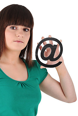 포토 JPG 해외이미지 아이콘 컨셉 인터넷 통신 아이디어 한명 그래픽 초록색 컴퓨터 검은색 정보 잡기 네트워크 메시지 뉴스 이메일 고립 앞머리 하드웨어 해외202004 해외포토 1 헤어스타일 컬러 모션 사람 전자제품 파일형식 이미지허브