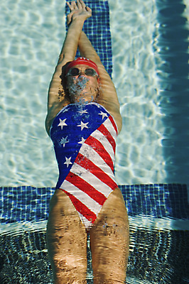 포토 JPG 해외이미지 여자 수영복 스포츠 수영장 한명 상반신 성인 앞모습 수중 수영 수영선수 손뻗기 성인여자한명만 해외202004 해외포토 1 옷 뷰포인트 모션 운동선수 사람 수상스포츠 여자한명만 성인여자만 파일형식 이미지허브