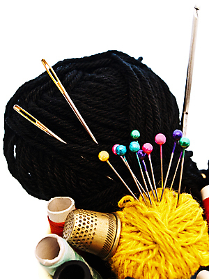 포토 JPG 해외이미지 공 사람없음 유행 장비 기구 공구 뜨개질 황금 실 바느질 측정 테이프 실타래 실뭉치 골무 해외202004 해외포토 문구용품 취미 도구 파일형식 이미지허브