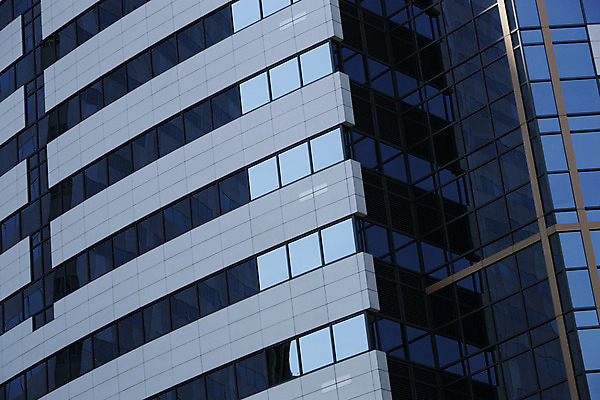 포토 JPG 해외이미지 디자인 외관 회사 비즈니스 건축양식 창문 유리 추상 미래 바닥 직장 사람없음 건물 금융 파란색 사무실 반사 우주 탑 고층빌딩 도시 센터 재산 도심 묘사 상업 해외202004 해외포토 건축물 건축 컬러 컨셉 무늬 재질 빌딩 경제 파일형식 이미지허브