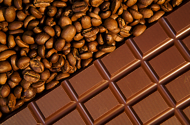 포토 JPG 해외이미지 커피 음식 조각 백그라운드 다이어트 재료 벽지 디저트 콩 사탕 사람없음 갈색 쌓기 과자 초콜릿 어둠 우유 에너지 신선 바 달콤 맛 유혹 설탕 스위스 오브젝트 질감 아로마 영양 향 칼로리 에스프레소 직사각형 중독 흙더미 식용 카카오 카페인 억울 해외202004 해외포토 도형 감정 유럽 음료 컬러 컨셉 모션 유제품 곡류 건강 흙 파일형식 더미 이미지허브