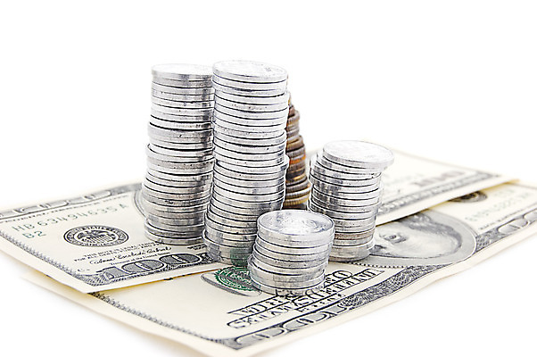 포토 JPG 해외이미지 1 종이 이동 돈 비즈니스 성공 사람없음 금융 경제 파란색 빛 쌓기 우주 믿음 달러 동전 힘 절약 변화 시장 재산 구매 은색 주식 투자 보물 빚 고립 구역 수입 위기 페니 많음 해외202004 해외포토 감정 컬러 컨셉 모션 쇼핑 파일형식 이미지허브