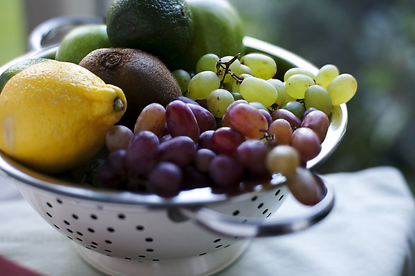 포토 JPG 해외이미지 음식 과일 포도 건강 키위 사람없음 신선 사발 사과 레몬 날것 라임 해외202004 해외포토 사기그릇 파일형식 이미지허브