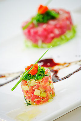 포토 JPG 해외이미지 접시 디자인 음식 바다 채소 새우 돼지고기 사람없음 초록색 계란 식사 소고기 해산물 퓨전 해외202004 해외포토 식기 컬러 육류 갑각류 알 파일형식 이미지허브