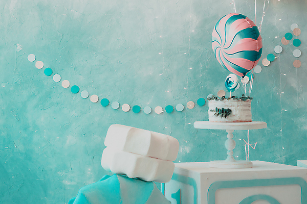 포토 JPG 해외이미지 행복 음식 분홍색 일러스트 목걸이 하늘 휴가 기념 막대사탕 사탕 사랑 사람없음 장식 빨간색 초록색 파란색 컬러풀 노란색 파티 광대 흰색 하트 축하 생일 심볼 낙하산 풍선 고립 해외202004 해외포토 모양 기념일 감정 컬러 컨셉 장신구 디저트 이벤트 파일형식 이미지허브