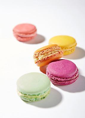 포토 JPG 스튜디오촬영 음식 백그라운드 디저트 실내 사람없음 아웃포커스 컬러풀 달콤 마카롱 국내포토 컬러 촬영기법 내부 맛 파일형식