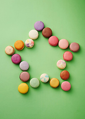 포토 JPG 스튜디오촬영 별 음식 배경화면 백그라운드 디저트 실내 사람없음 컬러풀 달콤 마카롱 국내포토 자연요소 컬러 내부 맛 파일형식