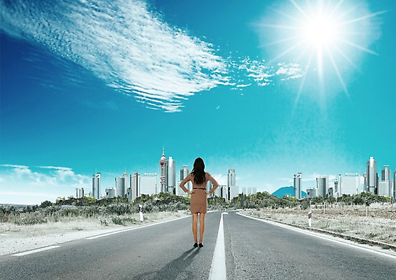 전신 PSD 구름 편집 편집이미지 여자 도로 길 허리손 비즈니스 하늘 한명 서기 사람 정장 빌딩 성인 뒷모습 햇빛 태양 원근감 도시 비즈니스우먼 여자만 여자한명만 성인여자만 성인만 이미지편집 자연요소 1 옷 뷰포인트 포즈 교통시설 모션 건물 직장인 파일형식