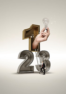 전신 PSD 서양인 외국인 백인 편집 편집이미지 1 손 남자 40대 2 비즈니스 전구 사다리 아이디어 3 서기 들기 사람 정장 성인 두명 옆모습 신체부위 숫자 비즈니스맨 오르기 중년만 성인만 이미지편집 문자 옷 뷰포인트 중년 컨셉 모션 인종 도구 직장인 파일형식