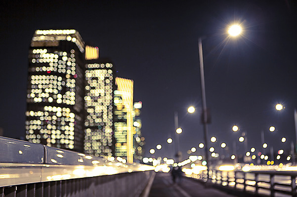 포토 JPG 배경화면 야경 난간 밤하늘 서울 빌딩 사람없음 야외 빛 도시풍경 도시 야간 소프트포커스 신비 보케 감성 마포대교 여의도 국내포토 자연요소 컨셉 하늘 한국 촬영기법 풍경 건물 다리_건축물 파일형식 풍경_경치