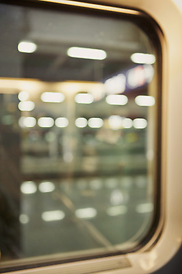 포토 JPG 배경화면 창문 실내 사람없음 빛 기차 소프트포커스 신비 보케 감성 국내포토 육상교통 컨셉 대중교통 촬영기법 내부 파일형식