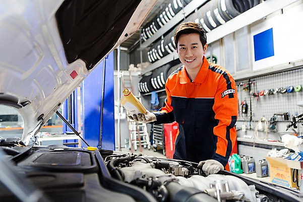 포토 JPG 직업 남자 모션 자동차 작업복 한명 서기 미소 들기 사람 동양인 상반신 성인 앞모습 30대 기계 한국인 도구 도움 엔지니어 수리 타이어 점검 자동차정비 정비소 카센터 남자만 남자한명만 성인남자만 성인한명만 성인남자한명만 장년만 장년남자만 장년남자한명만 성인만 국내포토 1 옷 육상교통 뷰포인트 컨셉 표정 인종 장년 센터 기술자 파일형식