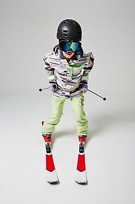 포토 JPG 스튜디오촬영 전신 계절 여자 대학생 겨울 모션 스키 겨울스포츠 고글 실내 한명 들기 사람 동양인 20대 성인 앞모습 활발 한국인 승차 헬멧 즐거움 스키복 열정 폴 쓴 여자만 여자한명만 성인여자만 청년만 청년여자만 성인한명만 청년여자한명만 성인여자한명만 성인만 국내포토 1 학생 옷 감정 스포츠 뷰포인트 컨셉 인종 청년 내부 보호장비 스키용품 파일형식