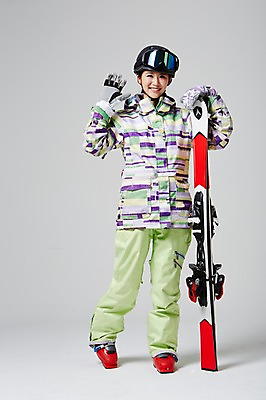 포토 JPG 스튜디오촬영 전신 계절 여자 대학생 겨울 모션 스키 겨울스포츠 고글 실내 한명 서기 미소 사람 동양인 손짓 20대 성인 앞모습 활발 한국인 헬멧 즐거움 스키복 열정 손인사 쓴 여자만 여자한명만 성인여자만 청년만 청년여자만 성인한명만 청년여자한명만 성인여자한명만 성인만 국내포토 1 학생 옷 감정 스포츠 뷰포인트 컨셉 표정 인종 청년 내부 인사 보호장비 파일형식