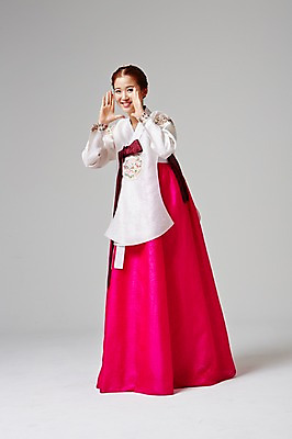 포토 JPG 스튜디오촬영 전신 한국전통 여자 대학생 모션 실내 한명 서기 미소 사람 동양인 손짓 20대 성인 옆모습 외침 한국인 우아함 전통의상 한복 여자만 여자한명만 성인여자만 청년만 청년여자만 성인한명만 청년여자한명만 성인여자한명만 성인만 국내포토 1 학생 전통 뷰포인트 컨셉 한국 표정 인종 청년 내부 소리 파일형식