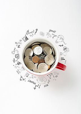 포토 JPG 스튜디오촬영 백그라운드 돈 그래프 사람없음 컵 금융 경제 동전 돼지저금통 절약 오브젝트 국내포토 식기 컨셉 실내 저금통 재산 파일형식