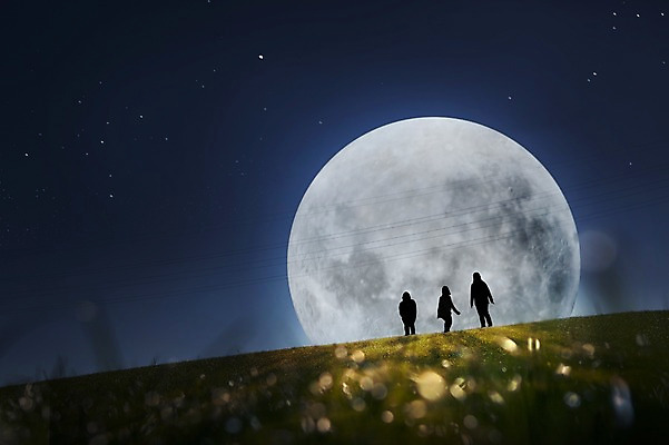 JPG 편집 편집이미지 실루엣 별 포즈 모션 밤하늘 사람 야외 세명 보름달 달 야간 합성 디지털아트 편집실사 자연요소 하늘 촬영기법 CG 파일형식