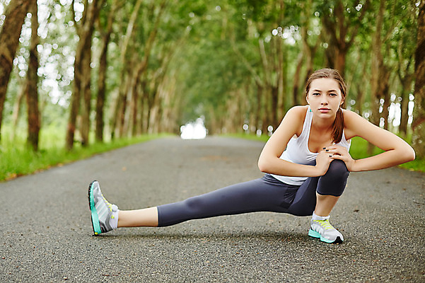 포토 JPG 주간 전신 서양인 외국인 해외기획촬영 공원 여자 모션 2014년태국 한명 사람 앉기 성인 야외 앞모습 30대 운동복 운동 스트레칭 목표 열정 성인여자한명만 장년만 장년여자만 장년여자한명만 국내포토 자연요소 1 옷 공공시설 감정 뷰포인트 컨셉 건강 인종 장년 여자만 여자한명만 성인여자만 성인만 파일형식