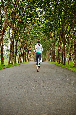 포토 JPG 주간 전신 서양인 외국인 나무 해외기획촬영 공원 여자 모션 2014년태국 한명 사람 성인 야외 뒷모습 30대 운동복 조깅 운동 목표 열정 성인여자한명만 장년만 장년여자만 장년여자한명만 국내포토 자연요소 식물 1 옷 공공시설 감정 뷰포인트 컨셉 건강 인종 장년 여자만 여자한명만 성인여자만 성인만 파일형식
