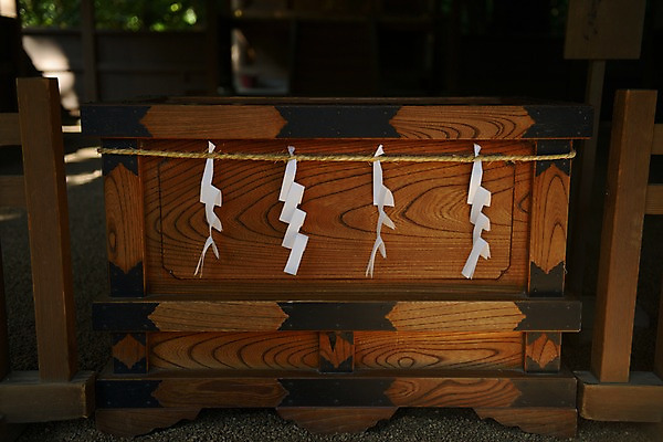 포토 JPG 전통 해외풍경 아시아 종교 종이 밧줄 일본문화 종교시설 풍경 사람없음 일본 사찰 사원 일본전통 미신 제단 국내포토 동양문화 해외 나라 줄 외국문화 비즈니스 종교건축 시설 파일형식