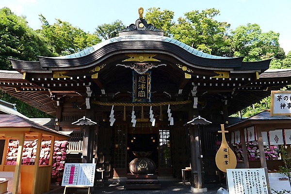 포토 JPG 주간 전통 해외풍경 건축물 아시아 종교 고건축 일본문화 종교시설 풍경 사람없음 야외 일본 동양건축 사찰 사원 일본전통 일본건축 에마 제단 국내포토 자연요소 동양문화 해외 건축 나라 외국문화 비즈니스 종교건축 시설 파일형식 동양