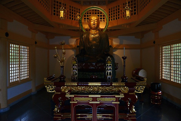 포토 JPG 주간 전통 해외풍경 아시아 종교 불교 일본문화 종교시설 실내 풍경 사람없음 일본 사찰 사원 불상 부처 일본전통 법당 제단 국내포토 자연요소 동양문화 해외 나라 외국문화 종교건축 내부 시설 파일형식