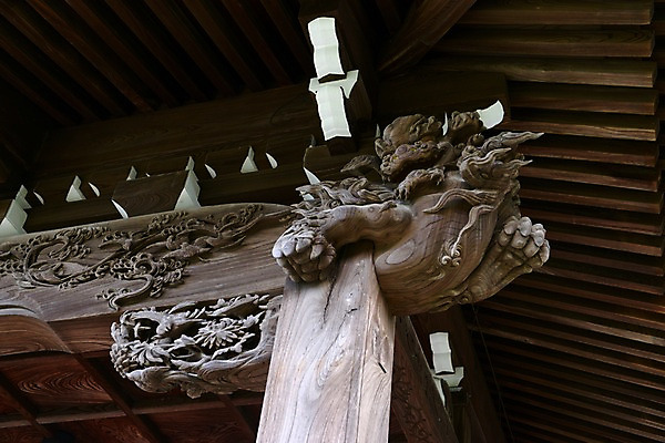 포토 JPG 주간 전통 해외풍경 건축물 건축 아시아 종교 고건축 일본문화 종교시설 풍경 사람없음 야외 장식 일본 용 사찰 사원 일본전통 목조 국내포토 자연요소 동양문화 해외 나라 외국문화 비즈니스 종교건축 시설 파일형식