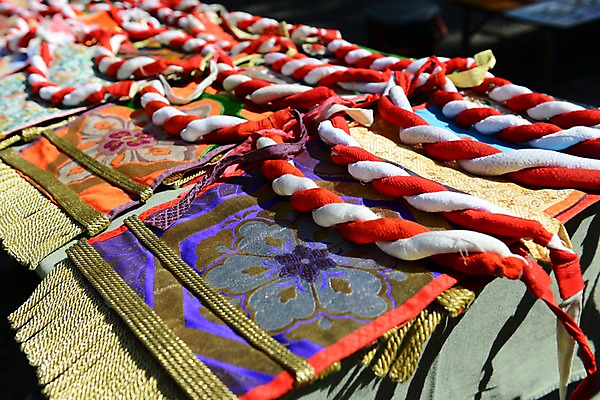 포토 JPG 주간 전통 옷 일본문화 전통소품 풍경 사람없음 야외 아웃포커스 장식 일본 전통의상 오브젝트 일본전통 스모 국내포토 자연요소 동양문화 아시아 외국문화 촬영기법 파일형식