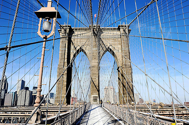 포토 JPG 주간 구름 해외풍경 건축물 가로등 하늘 아메리카 풍경 빌딩 야외 도시풍경 미국 원근감 도시 아치 뉴욕 가교 브루클린 국내포토 자연요소 해외 공공시설 건축 뷰포인트 북아메리카 건물 대륙 파일형식