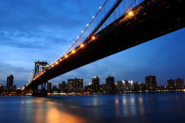 포토 JPG 구름 해외풍경 건축물 야경 하늘 아메리카 빌딩 사람없음 야외 빛 강 도시풍경 미국 도시 뉴욕 가교 브루클린 국내포토 자연요소 해외 건축 북아메리카 풍경 건물 야간 대륙 파일형식 풍경_경치