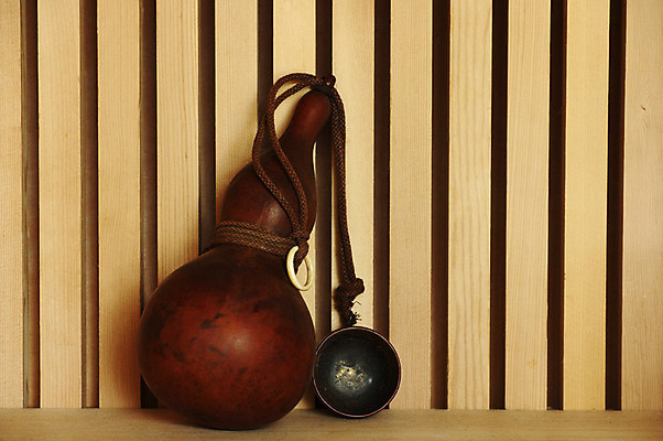 포토 JPG 전통 일본문화 술병 잔 전통소품 사람없음 일본 앤티크 골동품 빈티지 병 오브젝트 일본전통 호리병 가마쿠라 국내포토 동양문화 식기 아시아 외국문화 컨셉 병_용기 주류 파일형식