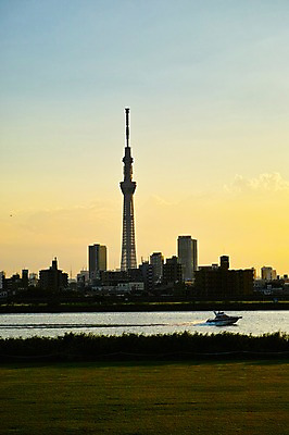 포토 JPG 주간 구름 해외풍경 건축물 바다 하늘 풍경 빌딩 사람없음 야외 도시풍경 노을 탑 일본 일몰 도시 도쿄 해안도시 선박 스카이트리 국내포토 자연요소 해외 건축 아시아 수상교통 건물 파일형식