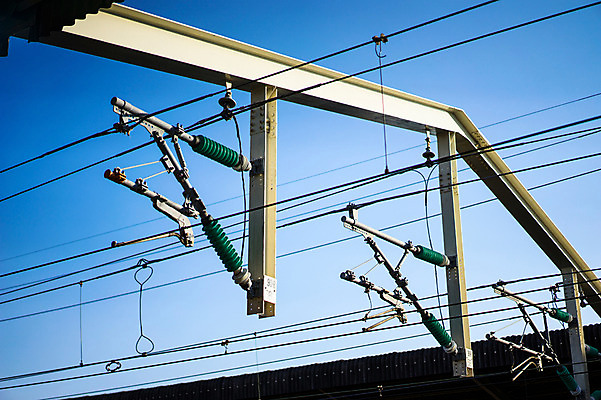 포토 JPG 주간 시설물 하늘 사람없음 야외 도시풍경 전선 국내포토 자연요소 건축물 풍경 도시 파일형식