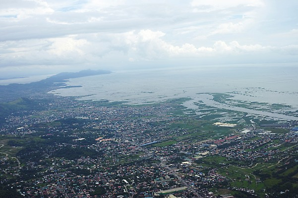 포토 JPG 주간 구름 해외풍경 아시아 바다 하늘 주택 필리핀 풍경 사람없음 야외 도시풍경 도시 해안도시 마닐라 국내포토 자연요소 해외 나라 건물 동남아시아 파일형식