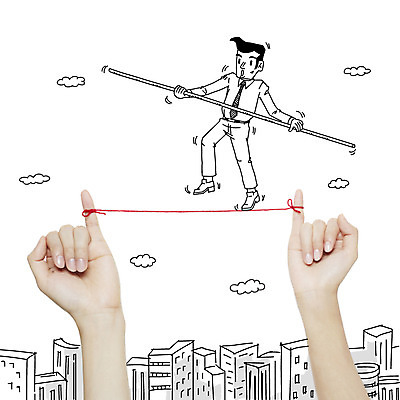 전신 구름 편집 편집이미지 손 남자 백그라운드 비즈니스 포토일러 서기 들기 사람 정장 손짓 두명 건물 앞모습 신체부위 비즈니스맨 막대기 실 디지털합성 합성 새끼손가락 이미지편집 AI파일 자연요소 건축물 옷 뷰포인트 모션 직장인 파일형식 벡터