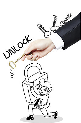 전신 편집 편집이미지 손 남자 백그라운드 비즈니스 포토일러 열쇠 자물쇠 서기 들기 사람 정장 손짓 두명 신체부위 직장인 비즈니스맨 디지털합성 합성 이미지편집 AI파일 직업 옷 모션 파일형식 벡터