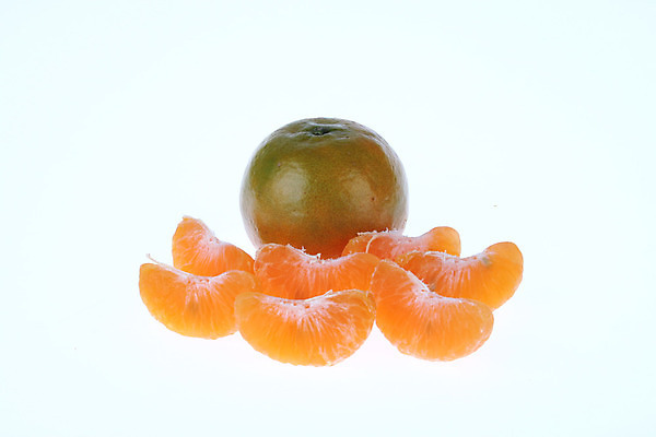 포토 JPG 해외이미지 음식 다이어트 오렌지 과일 태국 귤 사람없음 초록색 농작물 주스 흰색 나뭇가지 신선 원형 칼날 잼 고립 채식주의자 해외202004 해외포토 도형 나무 아시아 음료 컬러 농업 건강 소스_음식 채식 파일형식 이미지허브