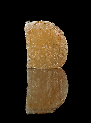 포토 JPG 해외이미지 교육 과학 백그라운드 재료 자연 요리 사람없음 목재 주방 블록 바위 조미료 사발 닫기 작음 크리스탈 큐브 묘사 소금 결정체 덩어리 내추럴 식용 해외202004 해외포토 나무 모션 돌_바위 사기그릇 크기 광석 생태계 향미료 파일형식 이미지허브