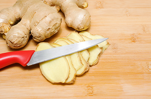 포토 JPG 해외이미지 식물 음식 조각 백그라운드 채소 재료 자연 건강 요리 동양인 사람없음 목재 약 갈색 일본 중국 에너지 신선 양념 칼 닫기 맛 약초 자르기 먹기 허브 향신료 유기농 매움 날것 슬라이스 뿌리 향료 생강 내추럴 해외202004 해외포토 나무 웰빙 아시아 컬러 컨셉 의학 모션 인종 풀_식물 생태계 향기 냄새 향미료 파일형식 이미지허브